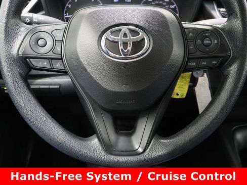 Used 2024 Toyota Corolla LE image 21