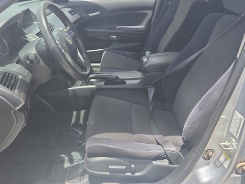 Used 2009 Honda Accord LX-P image 9