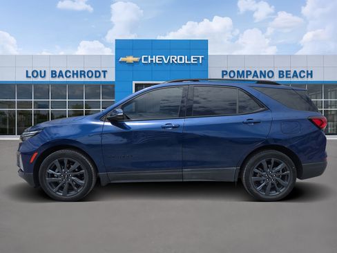 Used 2022 Chevrolet Equinox RS w/ Infotainment Package image 4