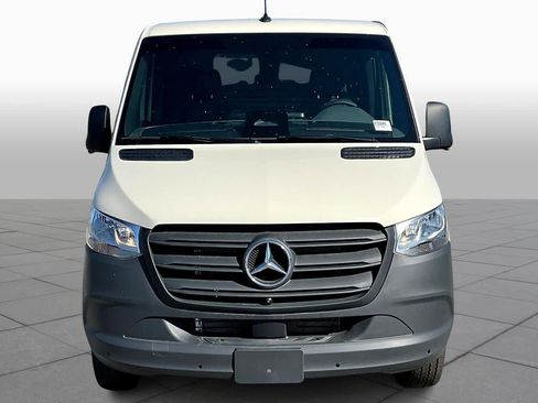 New 2025 Mercedes-Benz Sprinter 2500 image 3