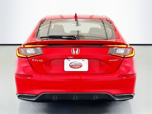 Used 2023 Honda Civic Sport image 5