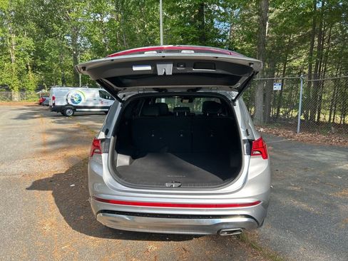 Used 2023 Hyundai Santa Fe Calligraphy image 32