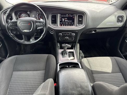 Used 2019 Dodge Charger GT image 21