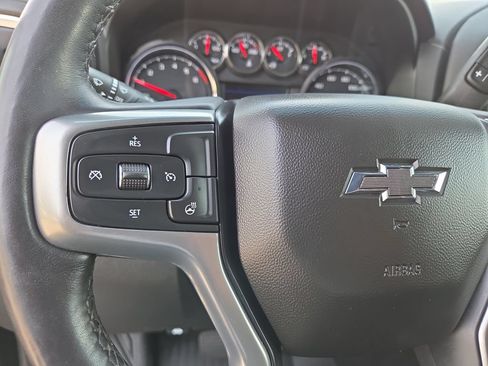 Used 2022 Chevrolet Silverado 1500 RST w/ Safety Package AWD/4WD image 11