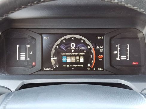Certified 2025 Toyota 4Runner SR5 AWD/4WD image 14