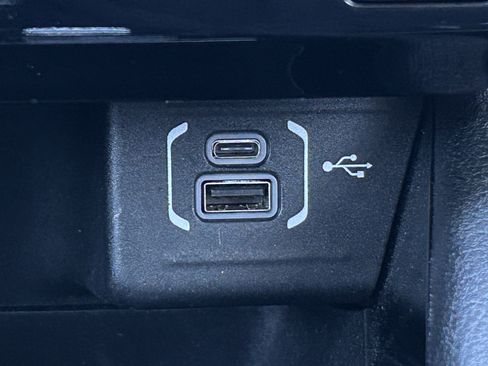 Certified 2022 Jeep Compass Trailhawk w/ Trailhawk Convenience Group AWD/4WD image 31