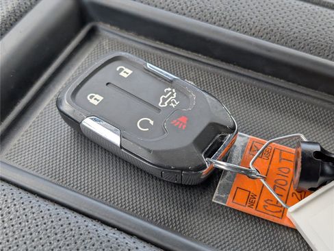 Used 2021 GMC Sierra 1500 AT4 w/ AT4 Value Package image 23