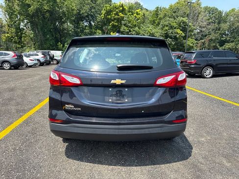 Used 2020 Chevrolet Equinox LS FWD image 4