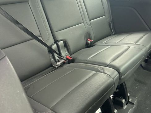 Used 2022 Chevrolet Tahoe High Country image 10