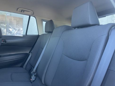 Used 2022 Toyota Corolla Cross LE image 21