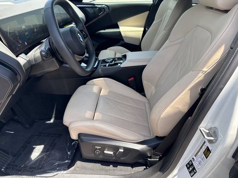 Used 2025 BMW X3 xDrive30i w/ Convenience Package AWD/4WD image 22