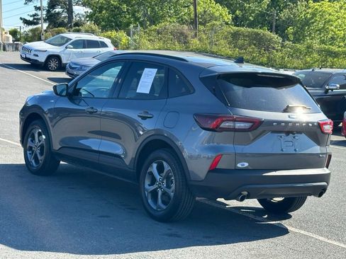 Used 2025 Ford Escape ST-Line AWD/4WD image 4