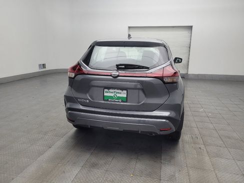 Used 2024 Nissan Kicks S FWD image 7