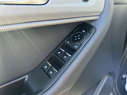 New 2026 Ford Explorer Active image 19