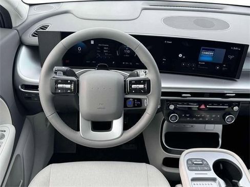 New 2026 Hyundai Ioniq 9 SE AWD/4WD image 17