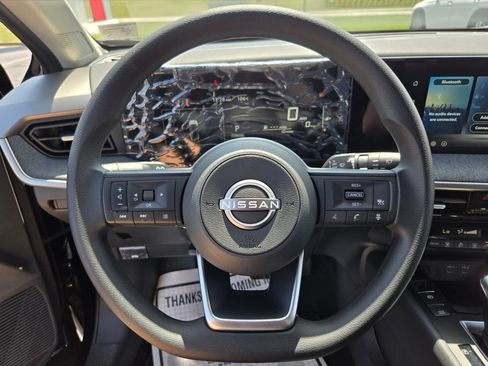 New 2026 Nissan Kicks SV AWD/4WD image 11