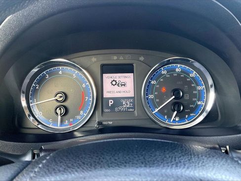 Used 2017 Toyota Corolla L image 20