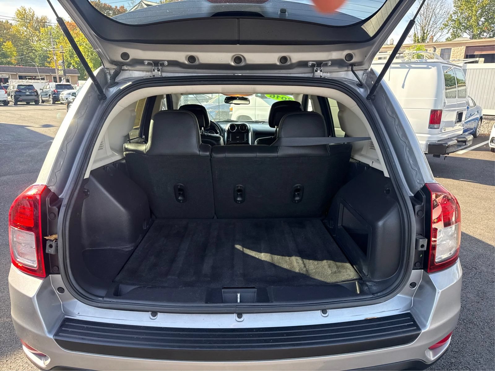 Used 2016 Jeep Compass High Altitude AWD/4WD image 13
