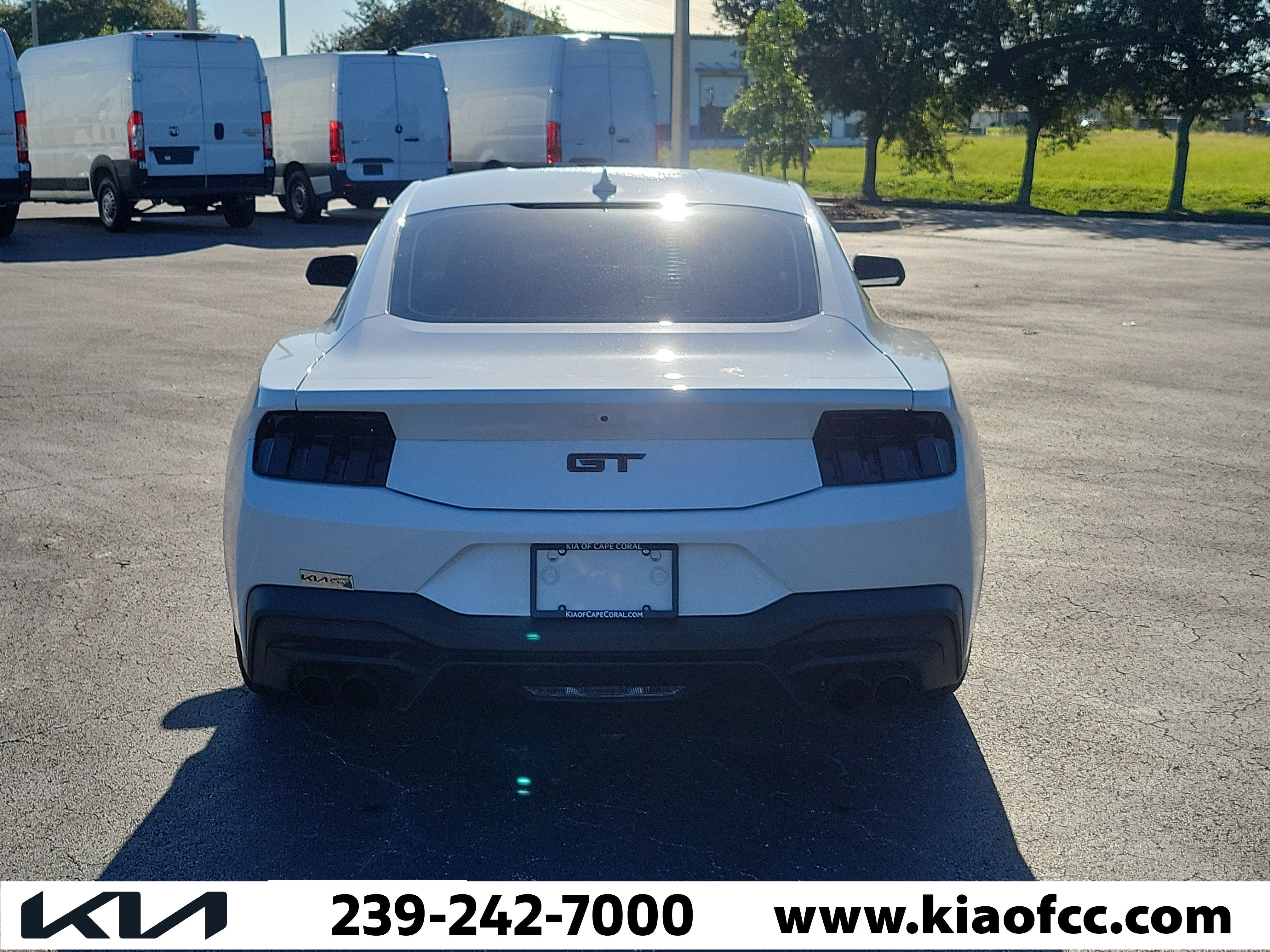 Used 2024 Ford Mustang GT Premium RWD image 5