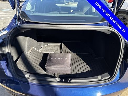 Used 2018 Tesla Model 3 Long Range image 21