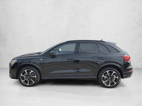 Certified 2025 Audi Q3 2.0T Premium Plus w/ Premium Plus Package image 8