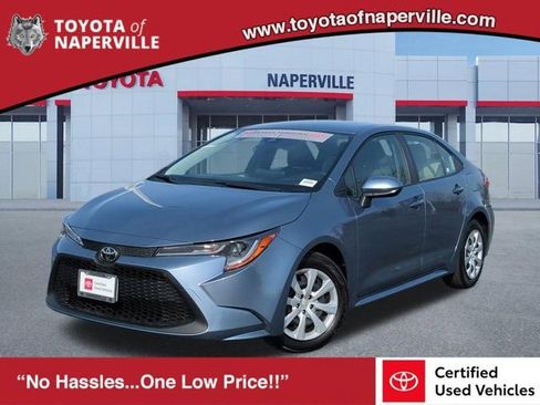 Certified 2022 Toyota Corolla LE image 1