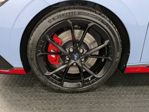 Used 2025 Hyundai Elantra N image 7