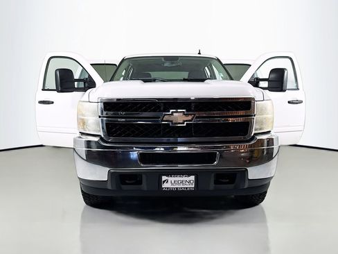 Used 2011 Chevrolet Silverado 3500 LT AWD/4WD image 11