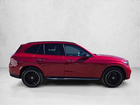 Certified 2024 Mercedes-Benz GLC 300 image 4
