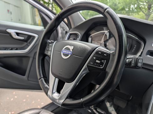 Used 2015 Volvo V60 T5 Premier AWD/4WD image 14