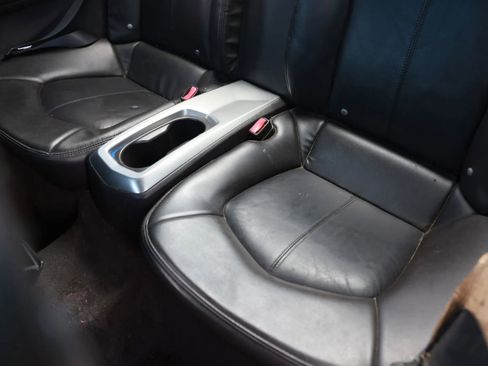 Used 2011 Cadillac CTS Coupe RWD image 20