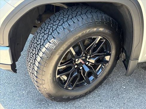 Certified 2024 GMC Sierra 1500 Elevation AWD/4WD image 24