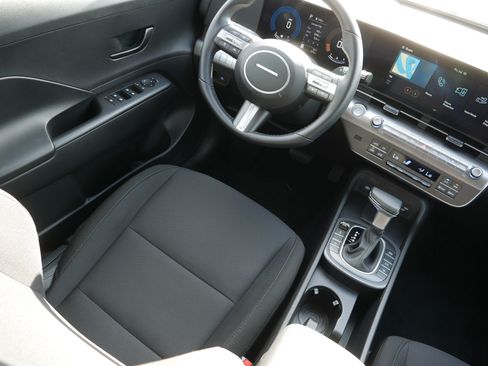 Certified 2026 Hyundai Kona SEL Sport AWD/4WD image 9