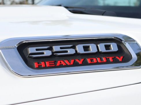 Used 2021 RAM 5500 Tradesman w/ Chrome Appearance Group image 49