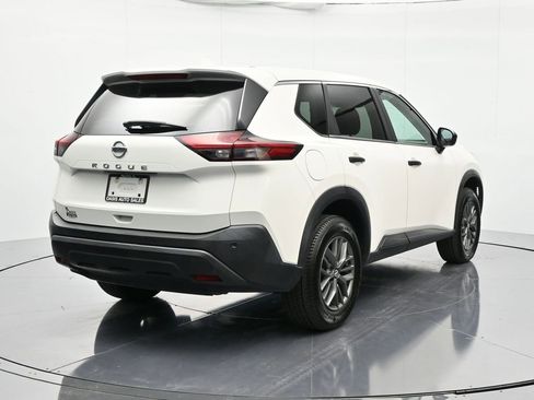 Used 2021 Nissan Rogue S image 5