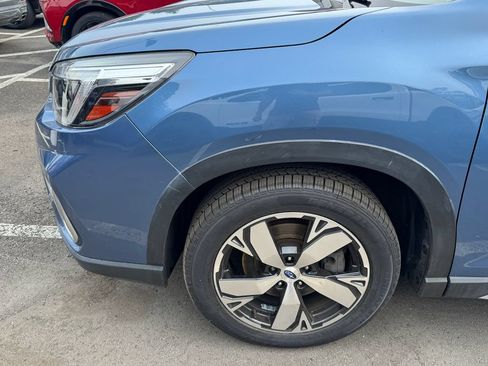Used 2021 Subaru Forester Touring AWD/4WD image 9