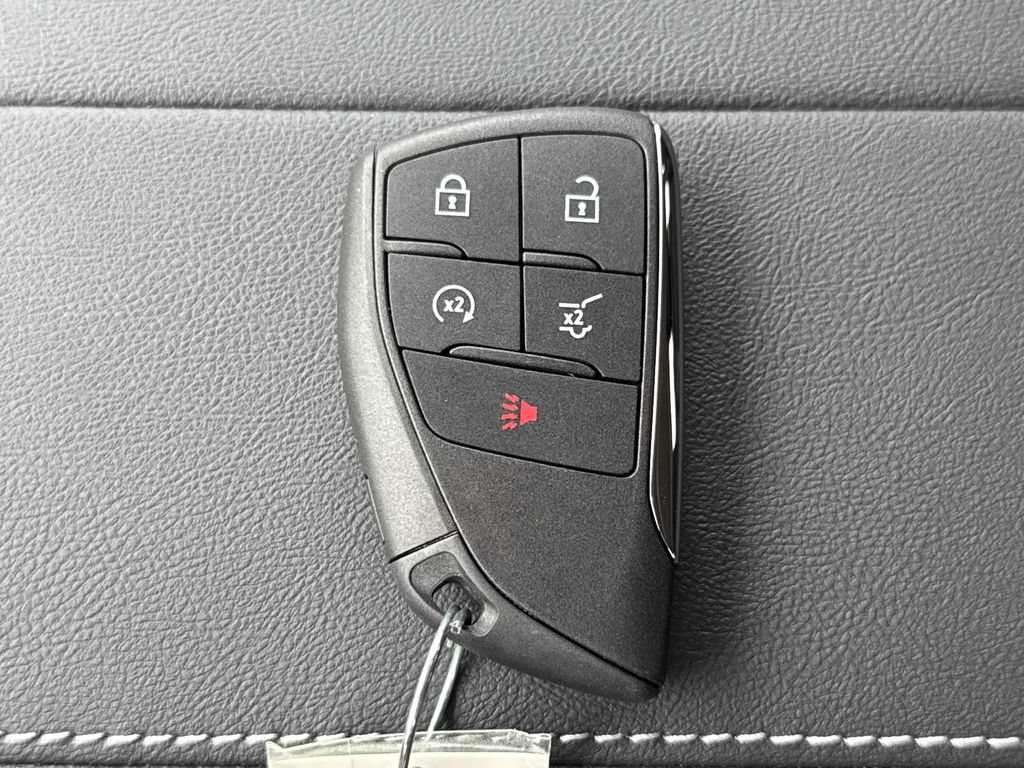 New 2027 GMC Terrain Denali w/ LPO, Black Badging Package AWD/4WD image 42