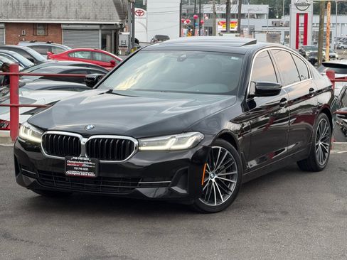 Used 2022 BMW 530i xDrive w/ Convenience Package AWD/4WD image 9