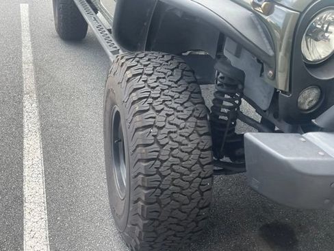 Used 2015 Jeep Wrangler Unlimited Sport w/ Max Tow Package AWD/4WD image 3