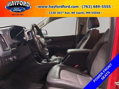 Used 2015 Chevrolet Colorado Z71 AWD/4WD image 12