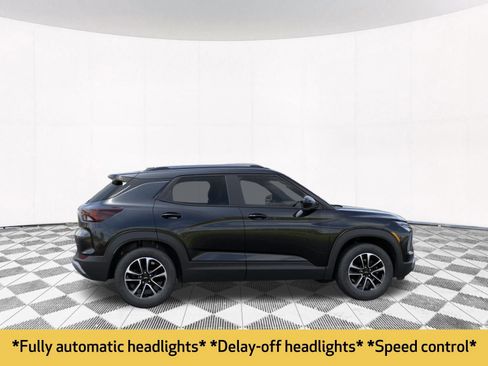 New 2026 Chevrolet TrailBlazer LT w/ LT Cold Weather Package image 13