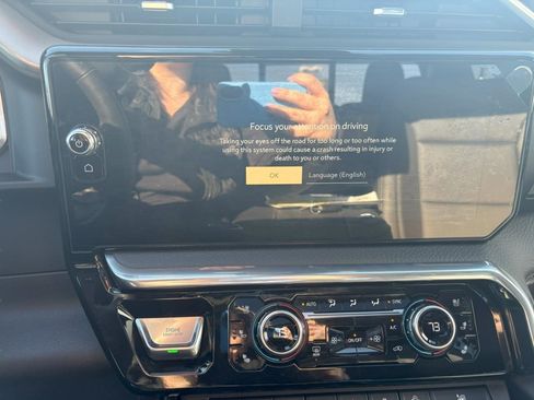 Used 2023 GMC Sierra 1500 Denali w/ Denali Reserve Package image 17