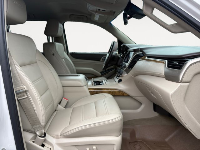 Used 2017 GMC Yukon Denali AWD/4WD image 15