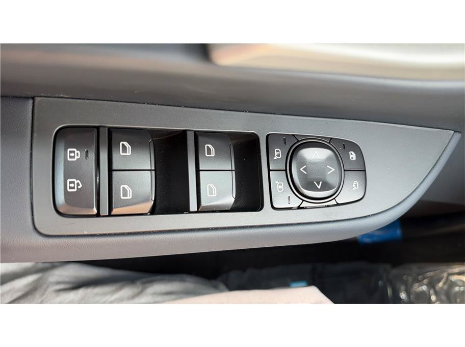 Used 2023 Fisker Ocean Extreme AWD/4WD image 41
