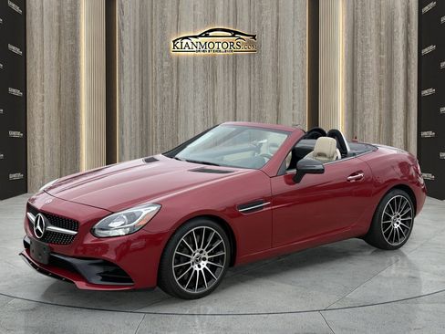 Used 2020 Mercedes-Benz SLC 300 SLC 300 w/ Premium Package image 18
