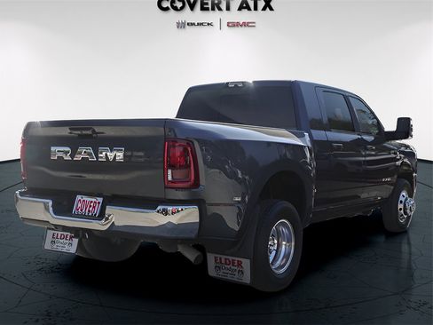 Used 2025 RAM 3500 Laramie w/ Sport Appearance Package image 6