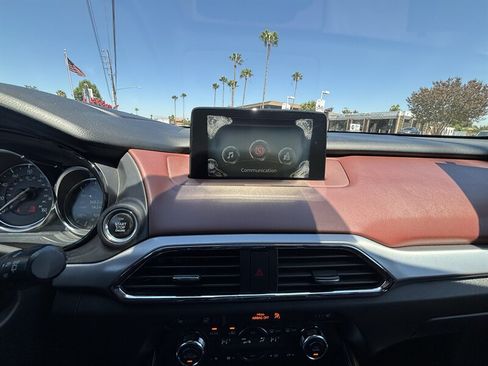 Used 2018 MAZDA CX-9 Signature AWD/4WD image 25