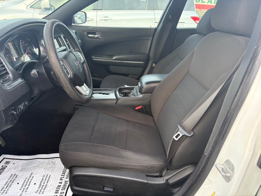 Used 2013 Dodge Charger SE w/ Sport Appearance Group RWD image 18