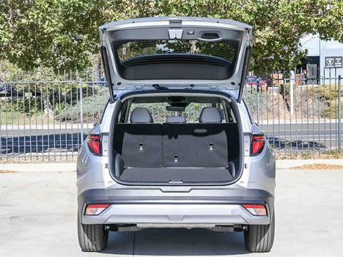 New 2025 Hyundai Tucson SEL image 28