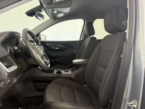 Used 2024 GMC Terrain SLE AWD/4WD image 14